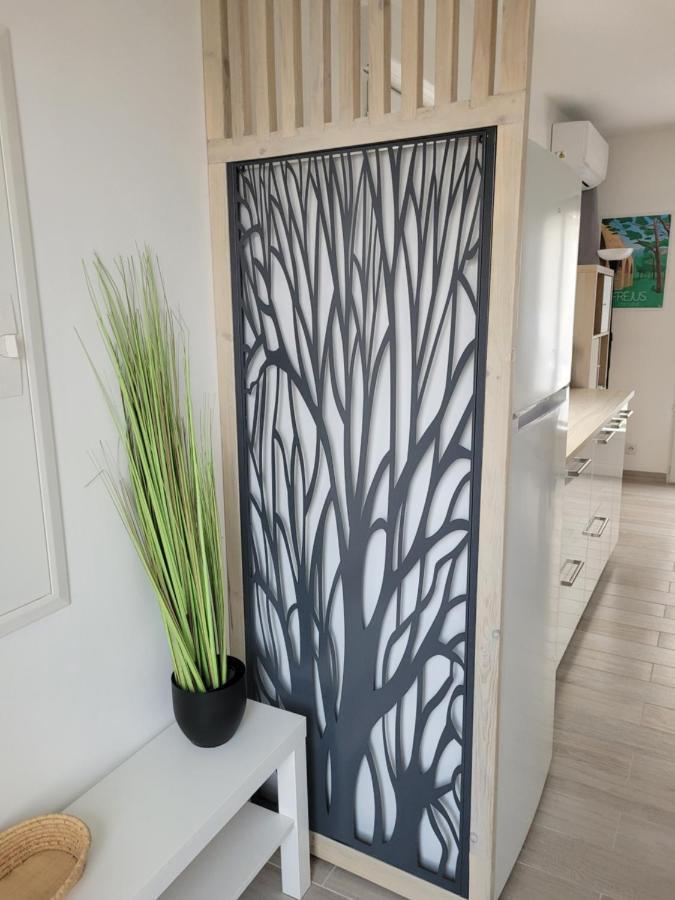 Le Beau Site By Beds83 Apartment Frejus Ngoại thất bức ảnh